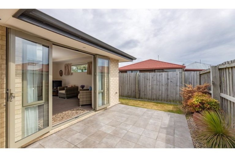 Photo of property in 72b Marshland Road, Shirley, Christchurch, 8061