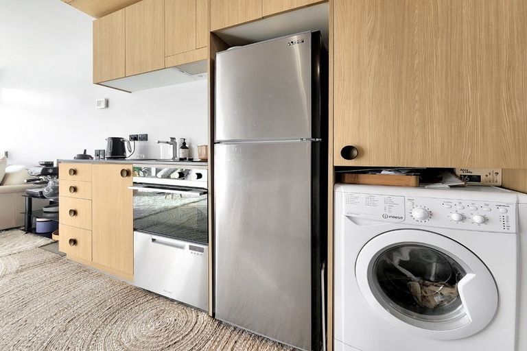 Photo of property in Vedado Apartments, 409/41 Hopper Street, Mount Cook, Wellington, 6011