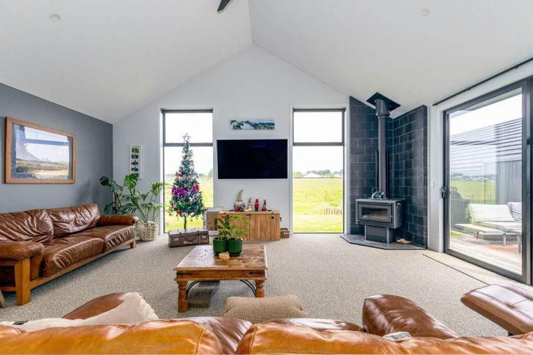 Photo of property in 14 Gimbal Place, Gleniti, Timaru, 7910