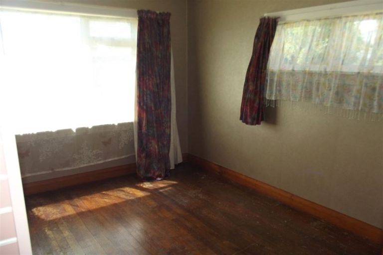 Photo of property in 9 Moorhouse Street, Waimate, 7924