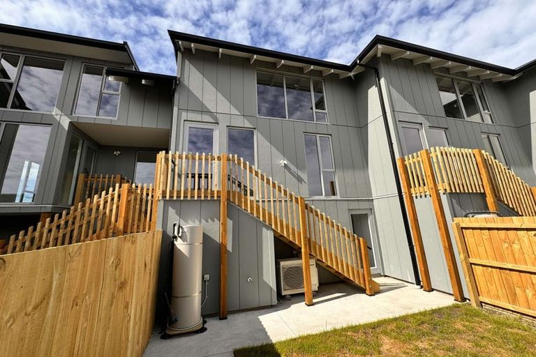 Photo of property in 5/246 Marine Parade, New Brighton, Christchurch, 8061