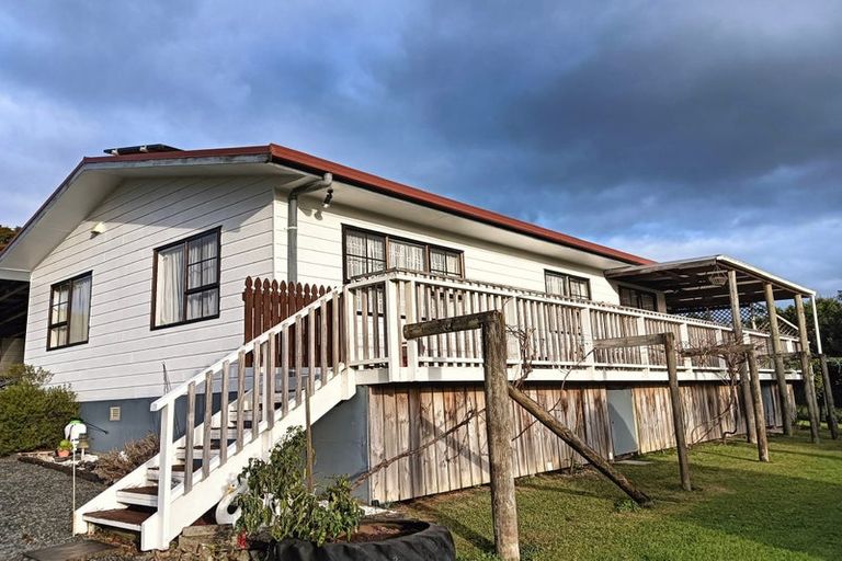 Photo of property in 605 Otaika Valley Road, Maungatapere, Whangarei, 0170