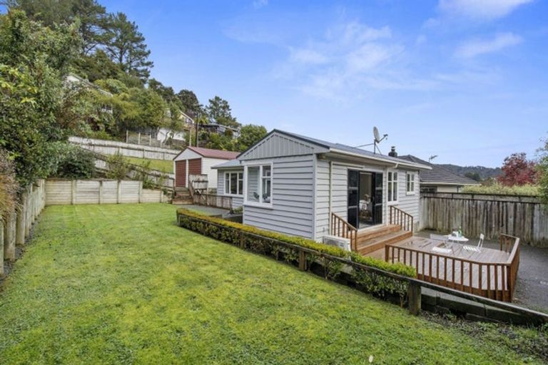 Photo of property in 26 Lowry Crescent, Stokes Valley, Lower Hutt, 5019