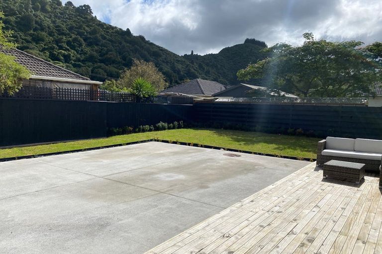 Photo of property in 33a Black Beech Street, Birchville, Upper Hutt, 5018