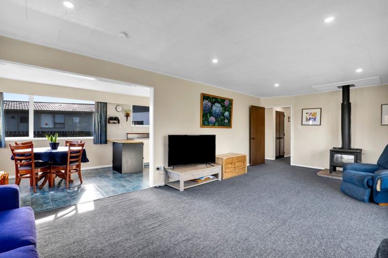 Photo of property in 13 Wilson Road, Opunake, 4616