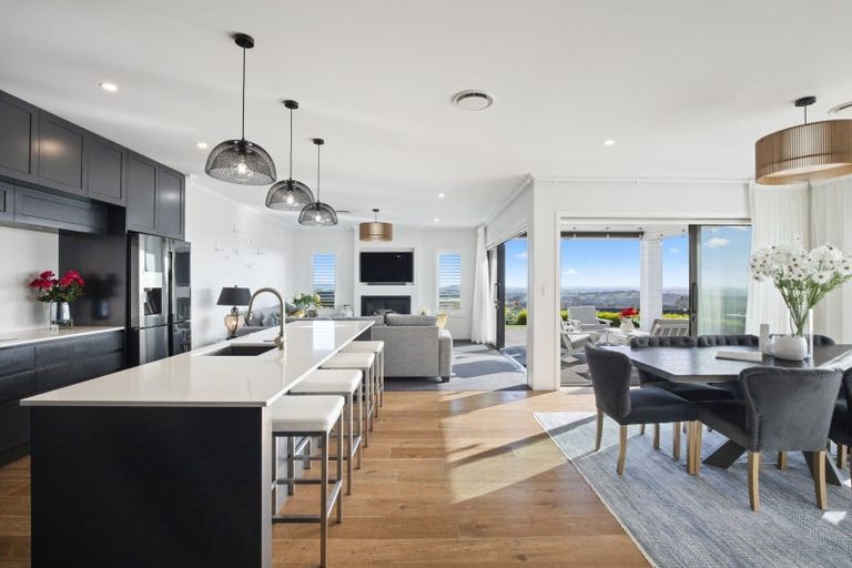 Photo of property in 19 Lawrence Carter Drive, Bombay, 2675