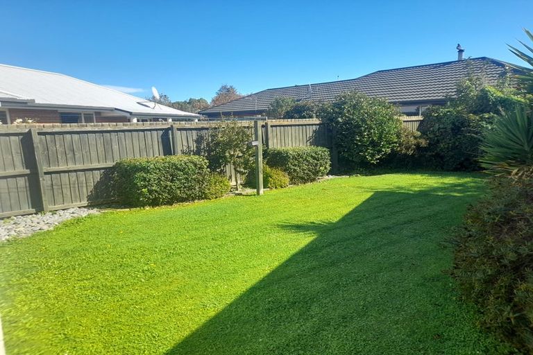 Photo of property in 6b Manahi Place, Woodend, 7610