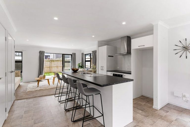 Photo of property in 11 Haroto Street, Manukau, Auckland, 2104