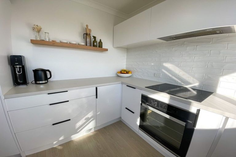 Photo of property in 25 Park Street, Winton, 9720