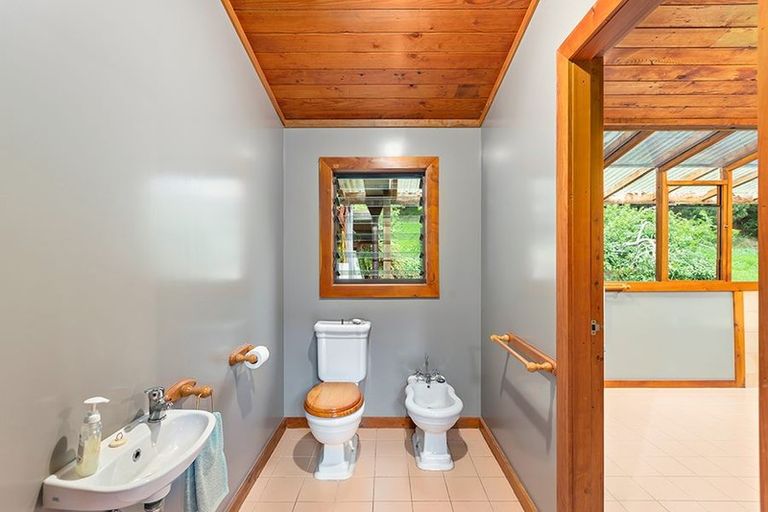 Photo of property in 81 Omaha Valley Road, Big Omaha, 0985