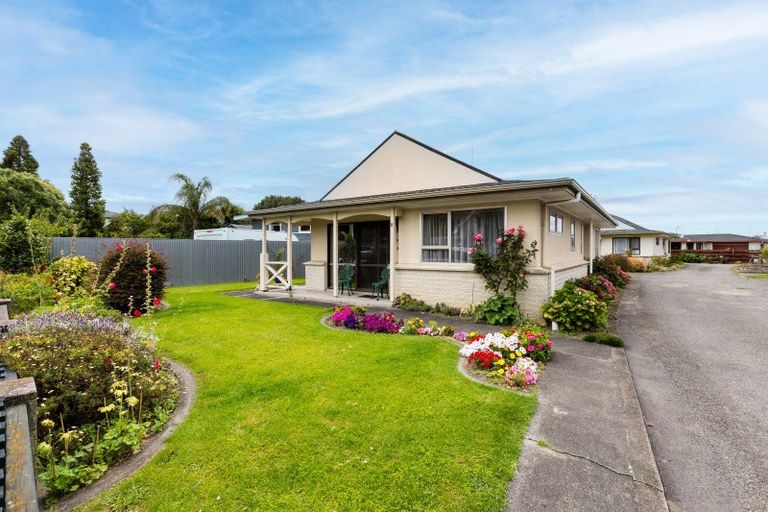 Photo of property in 1/3 Church Road, Taradale, Napier, 4112