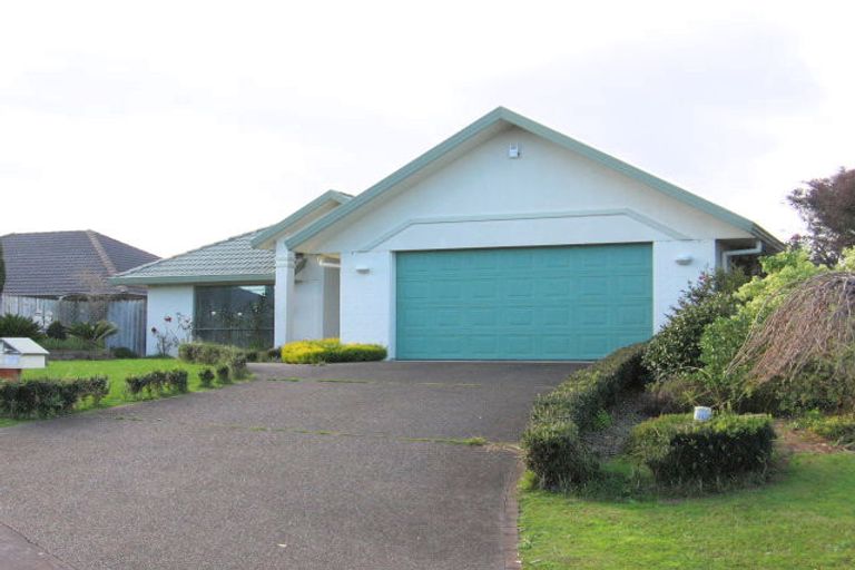 Photo of property in 9 Carniew Place, Dannemora, Auckland, 2016