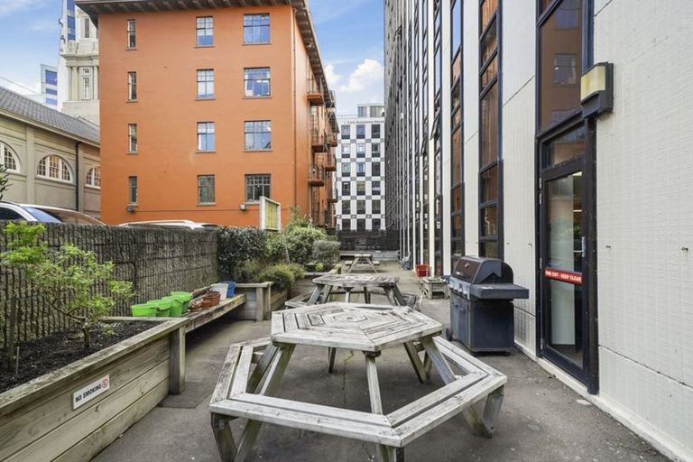 Photo of property in Stafford House, 11/38b The Terrace, Wellington Central, Wellington, 6011