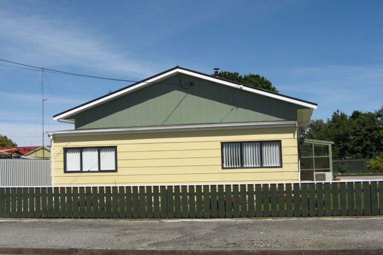 Photo of property in 46 Adderley Street, Westport, 7825