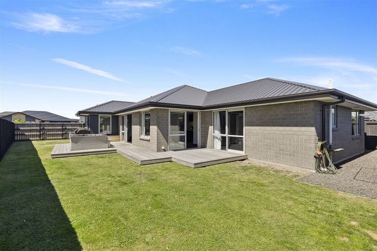 Photo of property in 66 Prestons Park Drive, Marshland, Christchurch, 8083
