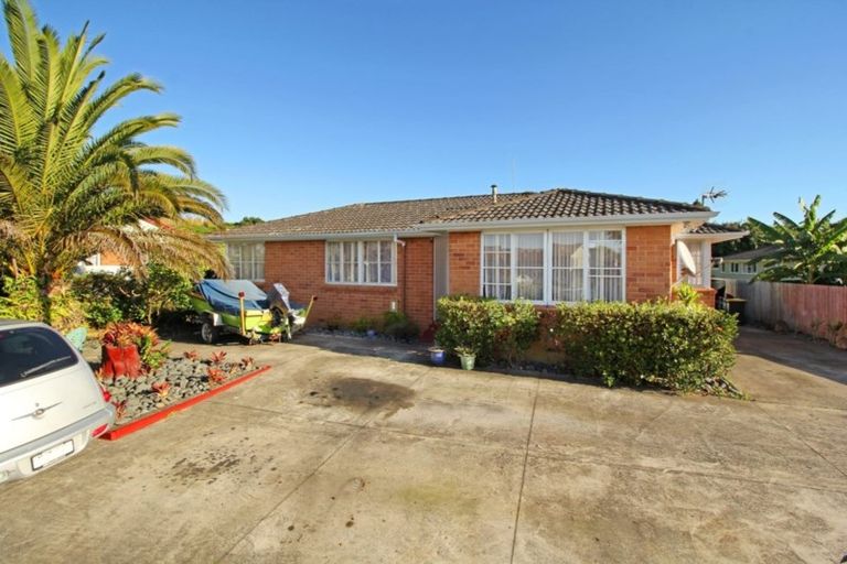 Photo of property in 48 Steven Street, Mangere East, Auckland, 2024