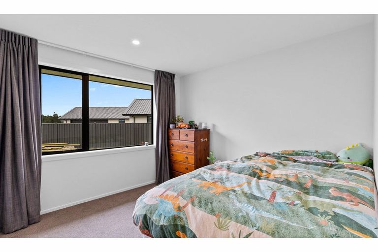 Photo of property in 32 Lindsay Way, Grasmere, Invercargill, 9810