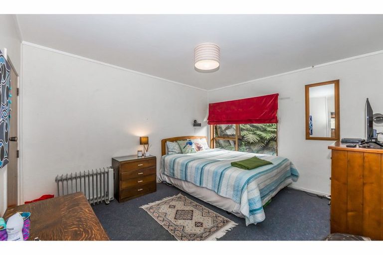 Photo of property in 29a Greenhithe Road, Greenhithe, Auckland, 0632