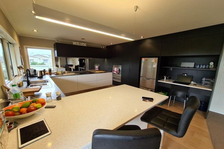 Photo of property in 39 Doone Street, Lynmouth, New Plymouth, 4310