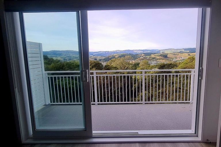 Photo of property in 16 Tai Lane, Whitby, Porirua, 5024