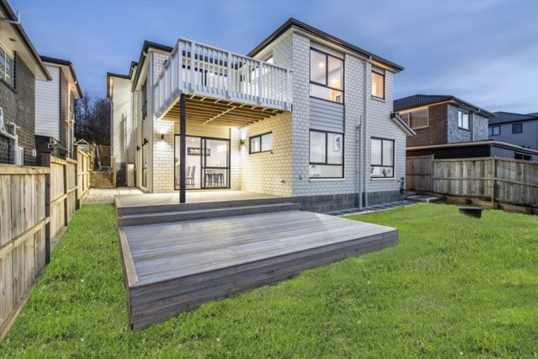 Photo of property in 29 Mcquoids Road, Flat Bush, Auckland, 2019