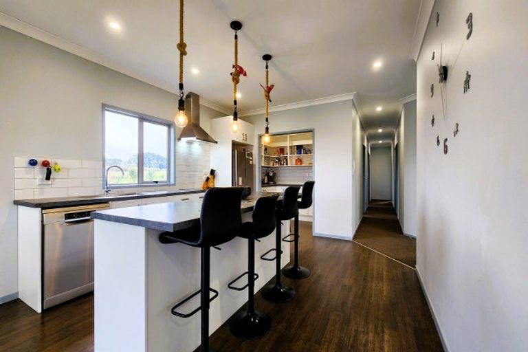 Photo of property in 70 Peters Road, Kaimiro, Inglewood, 4386