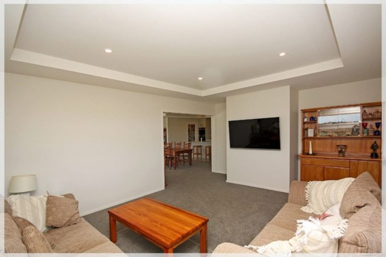 Photo of property in 5 Carex Grove, Foxton Beach, Foxton, 4815