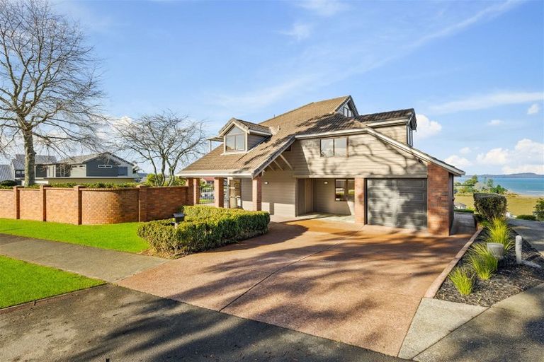 Photo of property in 26 Wiseley Road, Hobsonville, Auckland, 0618