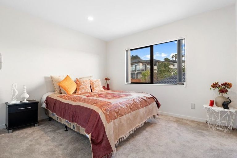 Photo of property in 24 Mettam Drive, Swanson, Auckland, 0614