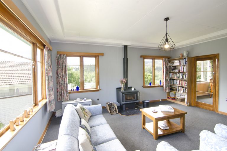 Photo of property in 4 Tweed Street, Roxburgh, 9500