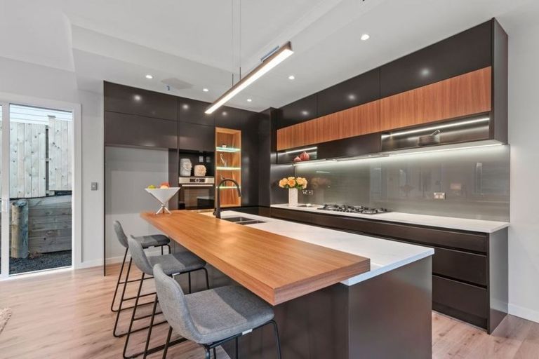 Photo of property in 36 Celestial Crescent, Orewa, 0931