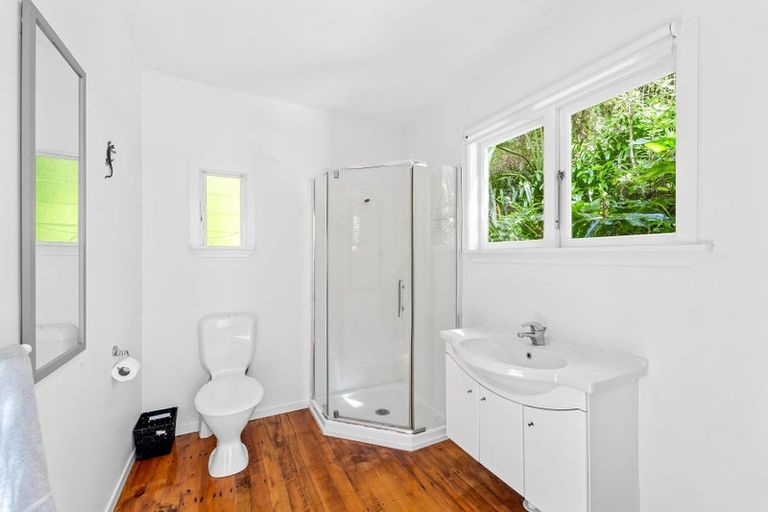 Photo of property in 62 Clinton Road, Tawharanui Peninsula, Matakana, 0986