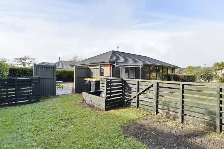 Photo of property in 3 Parkinson Place, Woodend, 7610