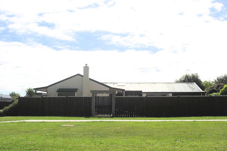 Photo of property in 42 Coleridge Street, Leamington, Cambridge, 3432