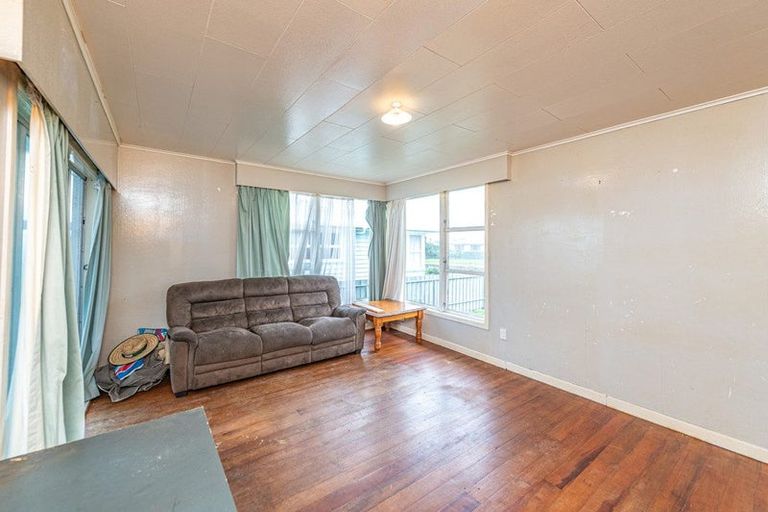 Photo of property in 86 Stout Street, Shannon, 4821