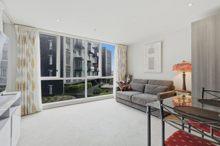 Photo of property in 207/3 Rose Garden Lane, Albany, Auckland, 0632