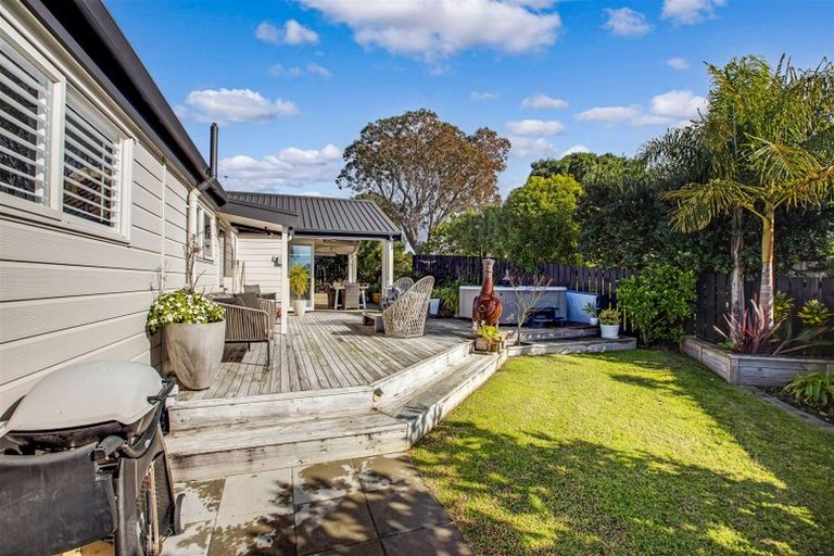 Photo of property in 8 Conqueror Rise, Pauanui, Hikuai, 3579