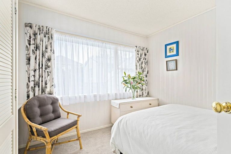 Photo of property in 51 Gordon Avenue, Forrest Hill, Auckland, 0620