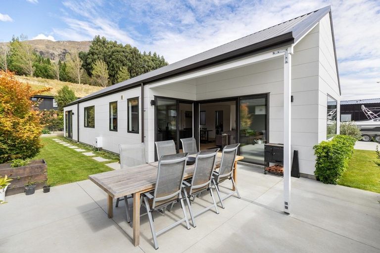 Photo of property in 68 Risinghurst Terrace, Lower Shotover, Queenstown, 9304