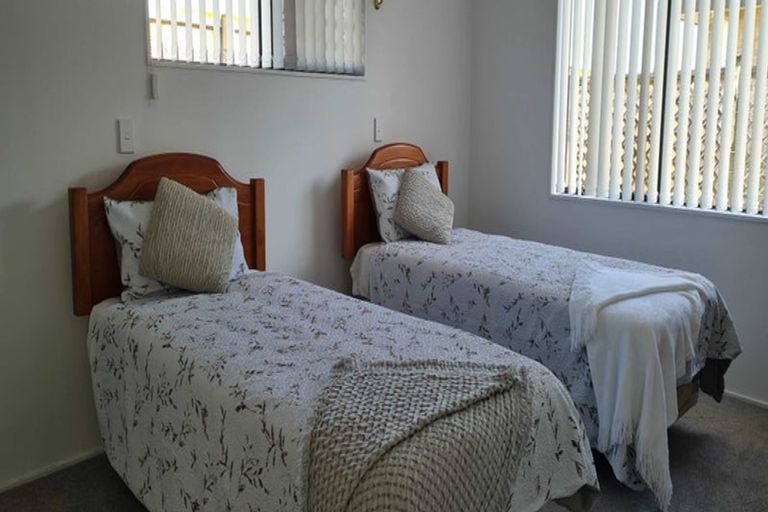 Photo of property in 24/18 Williams Road, Hobsonville, Auckland, 0618