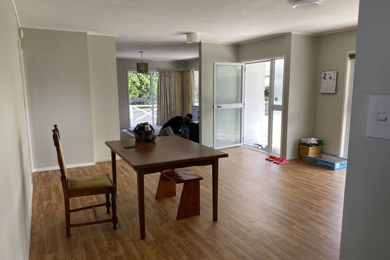 Photo of property in 16 Kakapo Place, Papatoetoe, Auckland, 2025