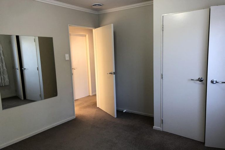 Photo of property in 15 Fenchurch Grove, Stokes Valley, Lower Hutt, 5019