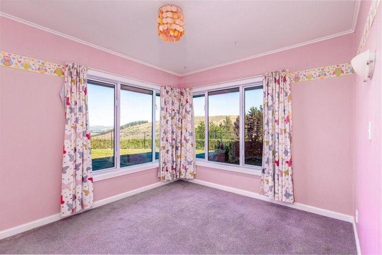 Photo of property in 433 Kowhatu Road, Waihaorunga, Waimate, 7977