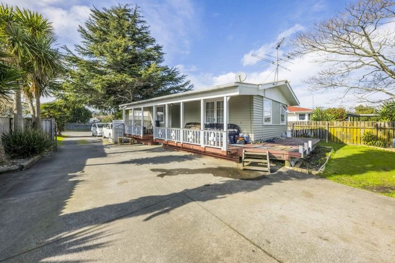 Photo of property in 39 Eastburn Street, Papakura, 2110