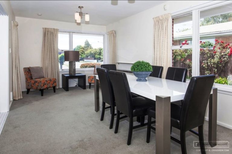 Photo of property in 42 Grahams Road, Ilam, Christchurch, 8041