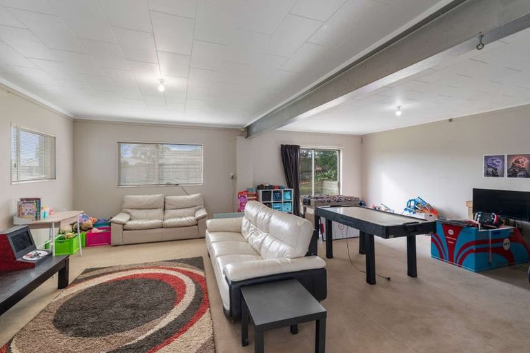 Photo of property in 7 Campbell Street, Waiuku, 2123