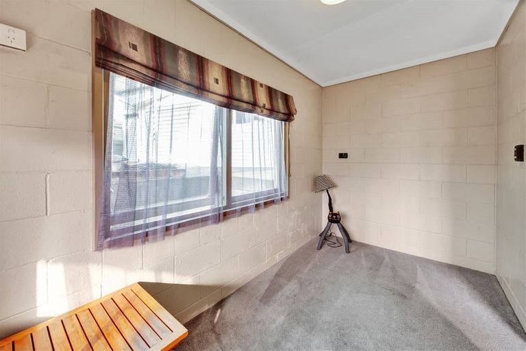 Photo of property in 4c Clive Street, Hawera, 4610