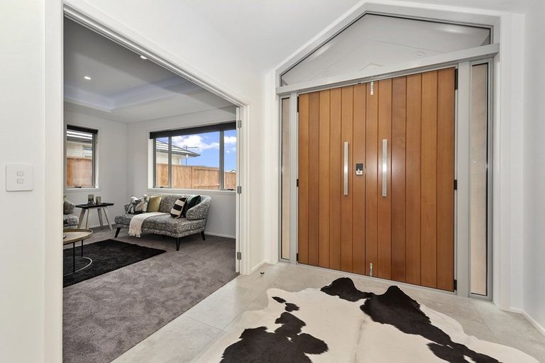 Photo of property in 17 Sydney Place, Flagstaff, Hamilton, 3210