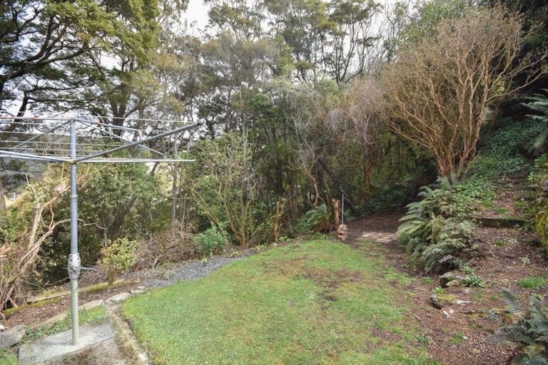 Photo of property in 11 Morepork Lane, Waipori Falls, Outram, 9073