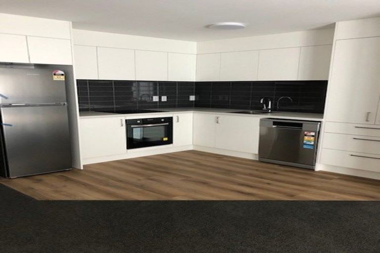 Photo of property in Amuri Park Apartments, 13/280 Bealey Avenue, Christchurch Central, Christchurch, 8013